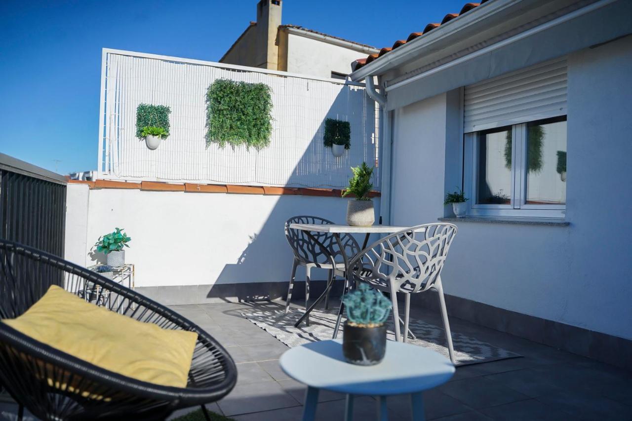 Apartamentos Suites Cariatide Plasencia Exteriör bild